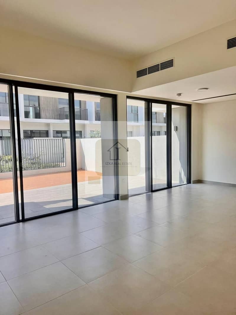 Spacious 3BR + Maid | Single Row | Ready To Move