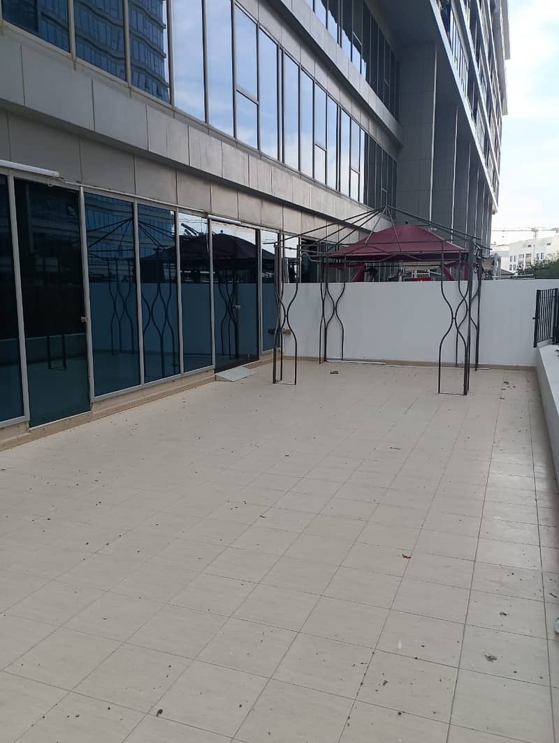 2BEDROOM | SPACIOUS LAYOUT | PODIUM FLOOR - Image 21