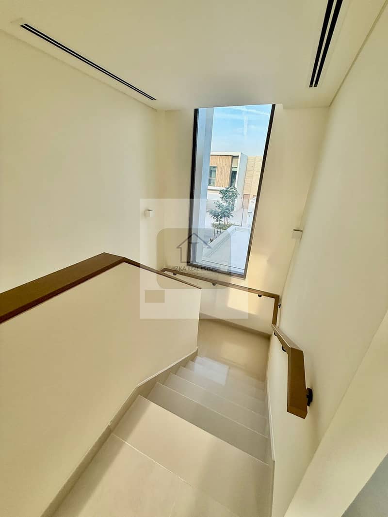 Spacious 3BR + Maid | Single Row | Ready To Move - Image 6