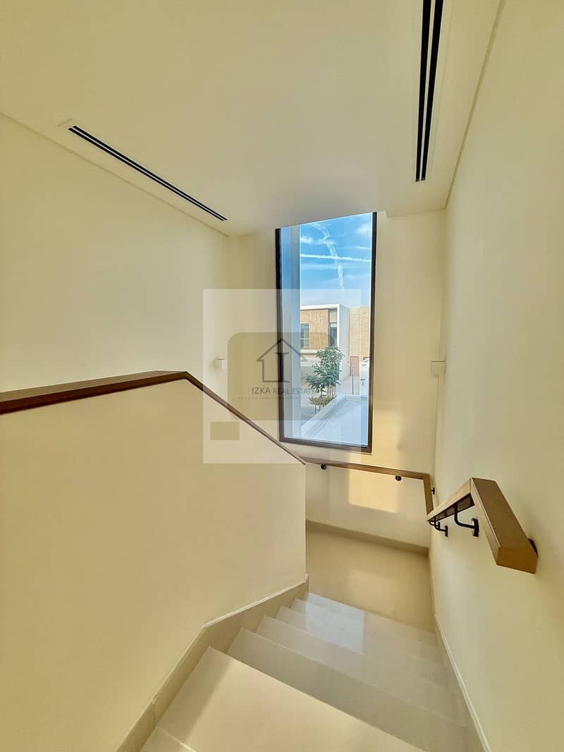 Spacious 3BR + Maid | Single Row | Ready To Move - Image 7