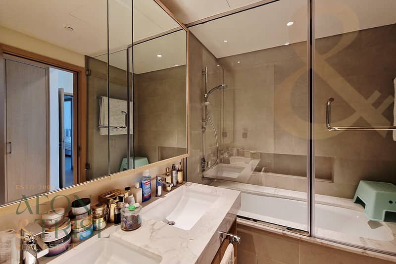 Luxury Furnished | Burj View | Vacant Now - Image 14