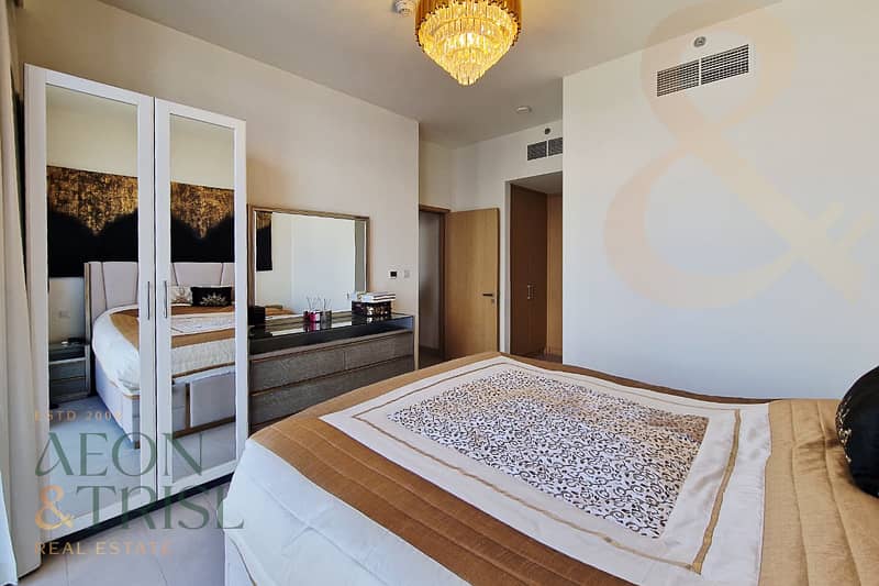 Luxury Furnished | Burj View | Vacant Now - Image 16