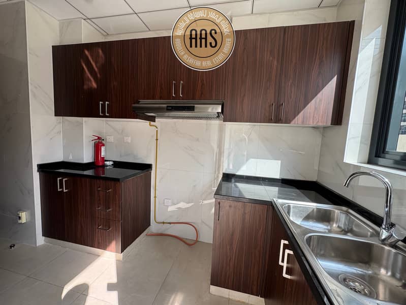 Luxurious 2bhk rent 115k only with huge terrace near metro station - Image 7