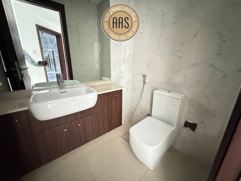 Luxurious 2bhk rent 115k only with huge terrace near metro station - Image 8