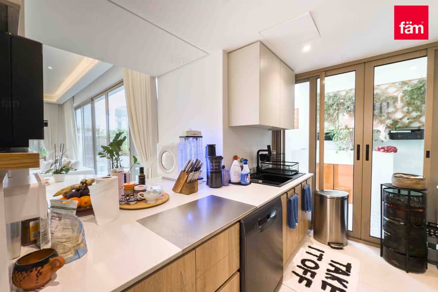 Luxurious | Upgraded | Single Row | Park Backing - Image 8