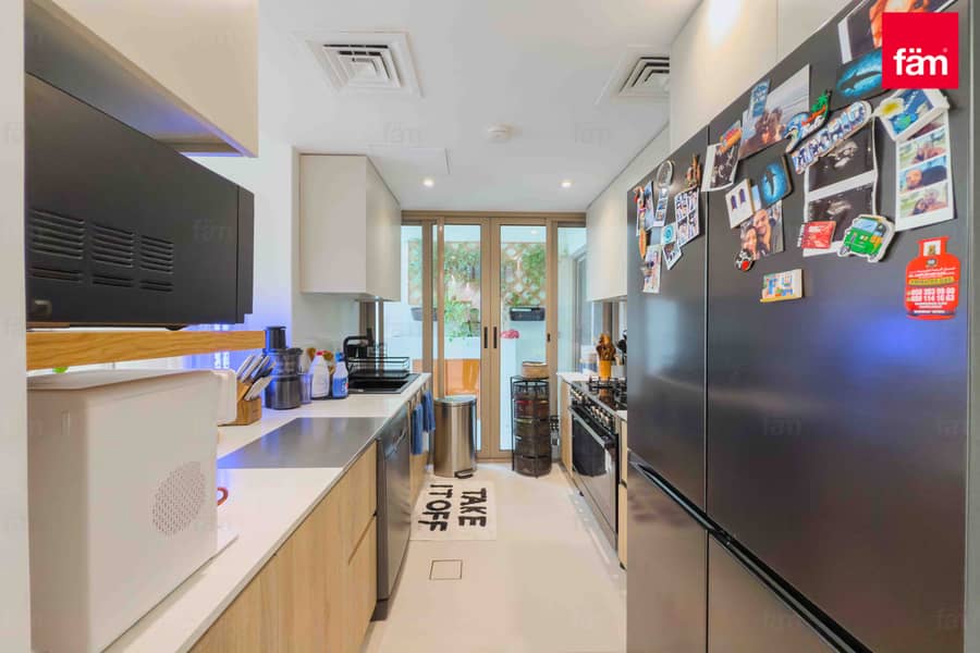 Luxurious | Upgraded | Single Row | Park Backing - Image 9