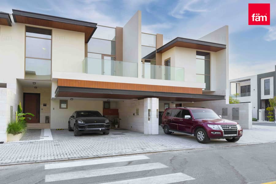 Luxurious | Upgraded | Single Row | Park Backing - Image 41