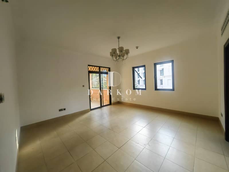 Spacious 2-Bedroom Apartment | Old Town Downtown Dubai