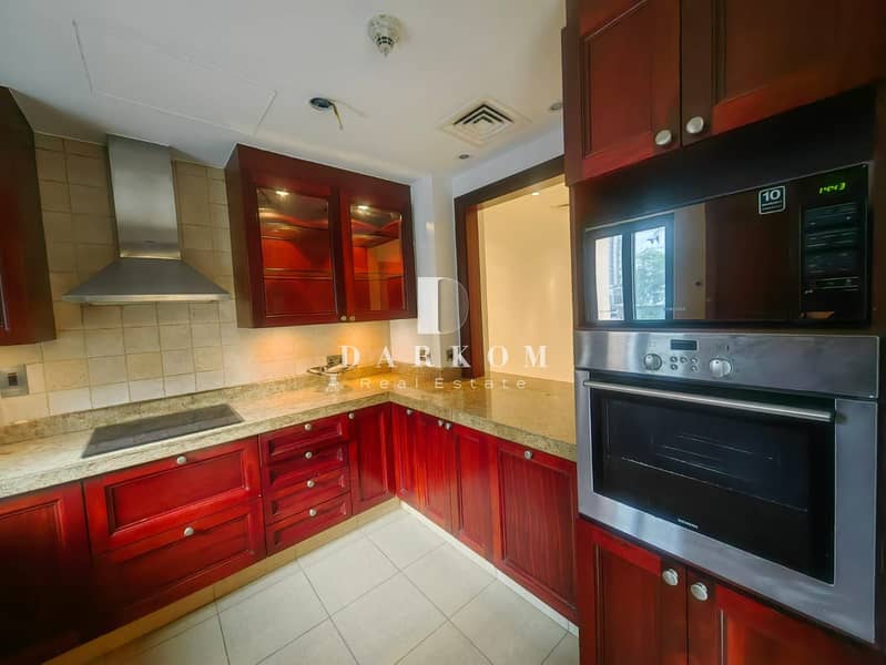 Spacious 2-Bedroom Apartment | Old Town Downtown Dubai - Image 8