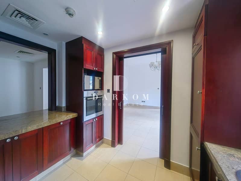 Spacious 2-Bedroom Apartment | Old Town Downtown Dubai - Image 9
