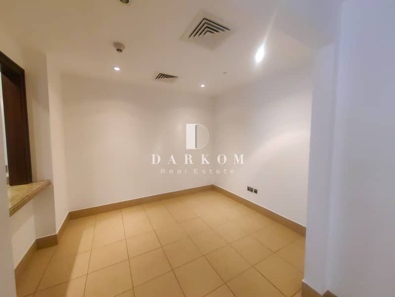 Spacious 2-Bedroom Apartment | Old Town Downtown Dubai - Image 11