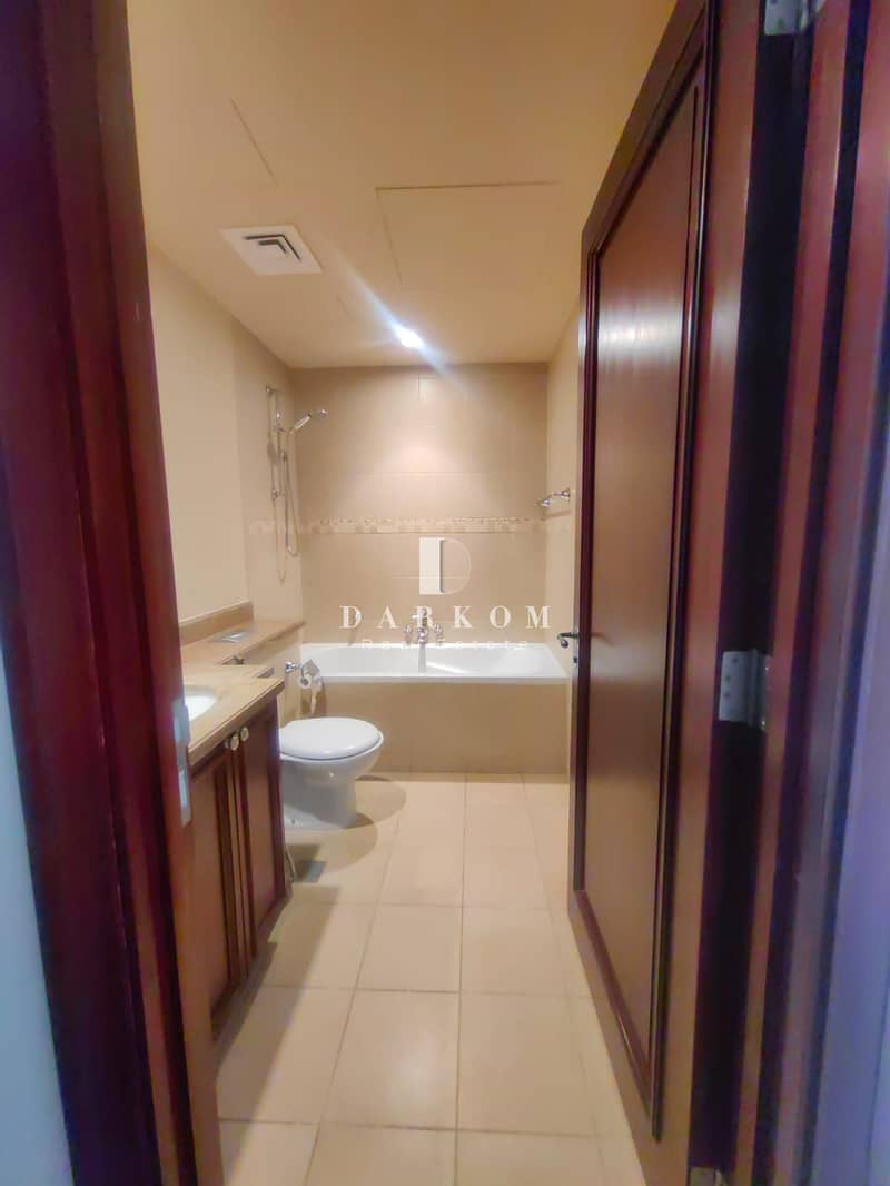 Spacious 2-Bedroom Apartment | Old Town Downtown Dubai - Image 16