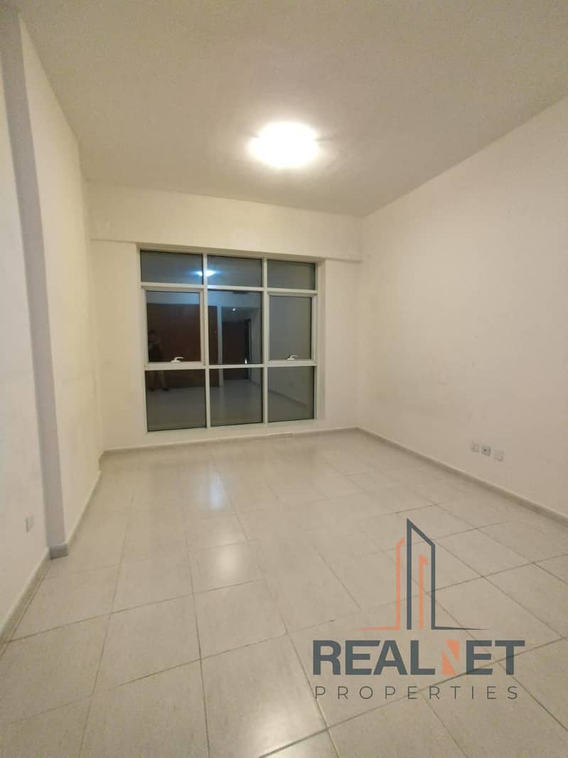 1 Bed | 12 Cheques | Prime Location