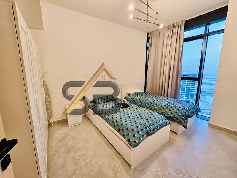 Gorgeous 2BR Apartment with High Quality Furniture and Beautiful View