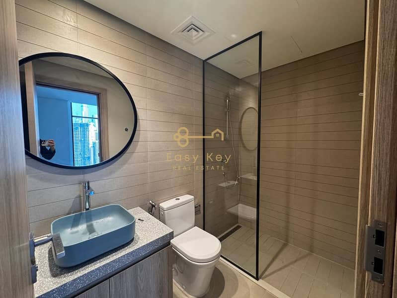 UnFurnished | Canal View | Ready to move in - Image 7