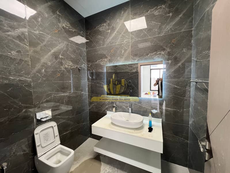 Luxury villa for rent in Mushraif area 5 master bedroom + maid - Image 30