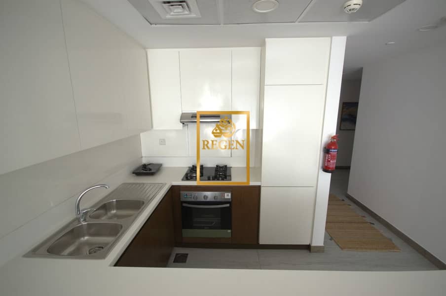 Prestigious Hameni Tower in JVC | Pool View and Spacious - Image 7