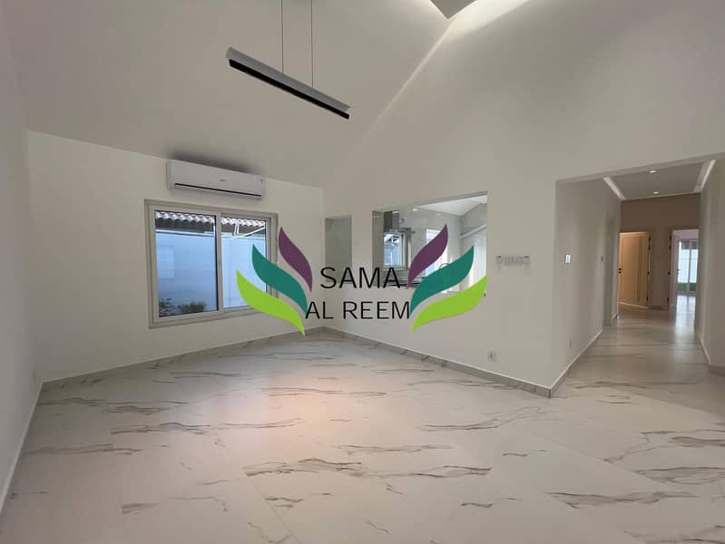 Fully Renovated | Mature Garden | 3 Bed +Maid - Image 16