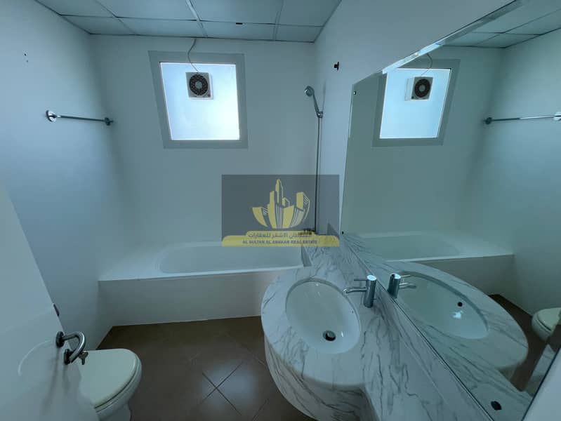 Villa for rent in Al Khail Heights 5 rooms + maid - Image 22