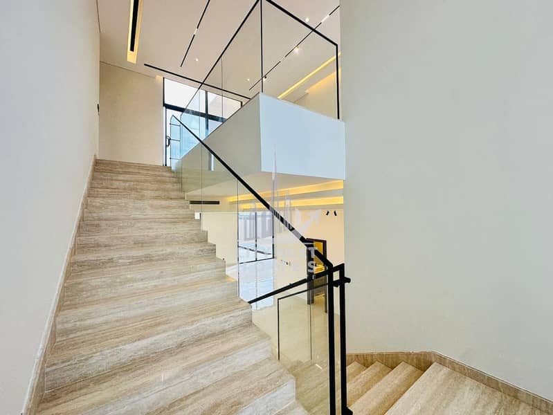 Brand New / 5Bedroom / Huge Hall / Maid - Image 8