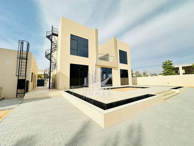 Brand New / 5Bedroom / Huge Hall / Maid - Image 18