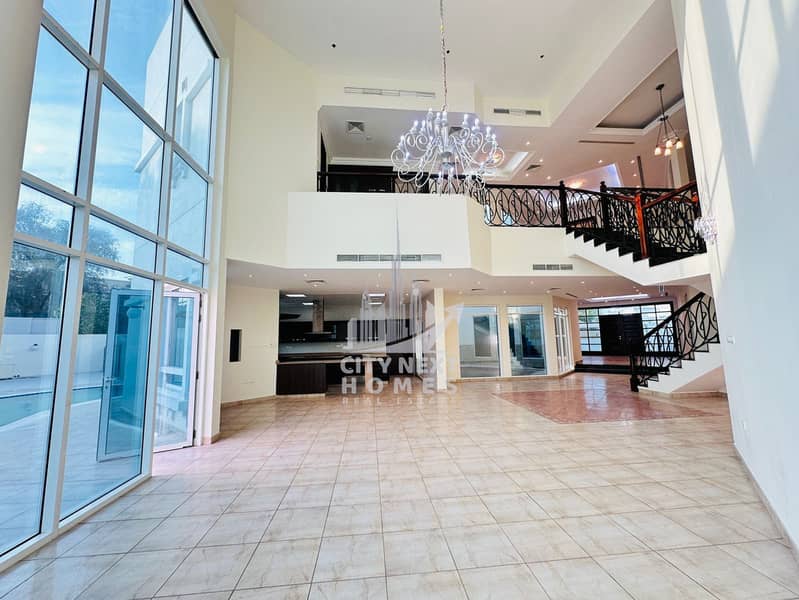 7 Bedroom / 2 Majlis / 3 Hall / Pool / Maid /