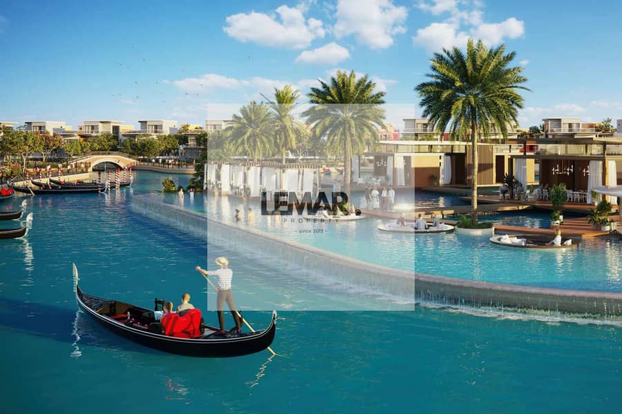 GENUINE RESALE - DIRECTLY ON THE LAGOON - LARGE PLOT - MANSION FOR SALE - Image 8