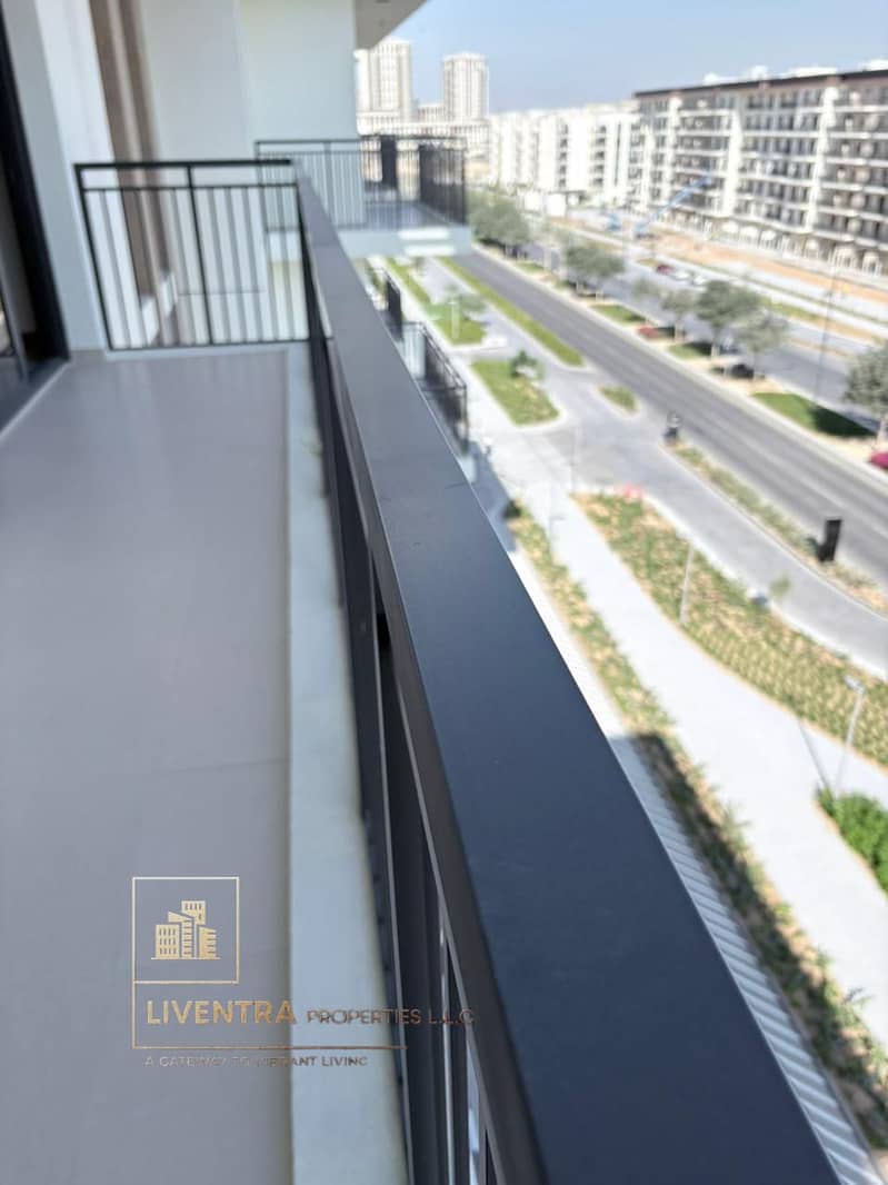 Exquisite Brand New 1 Bedroom for Rent – Town Square - Image 7