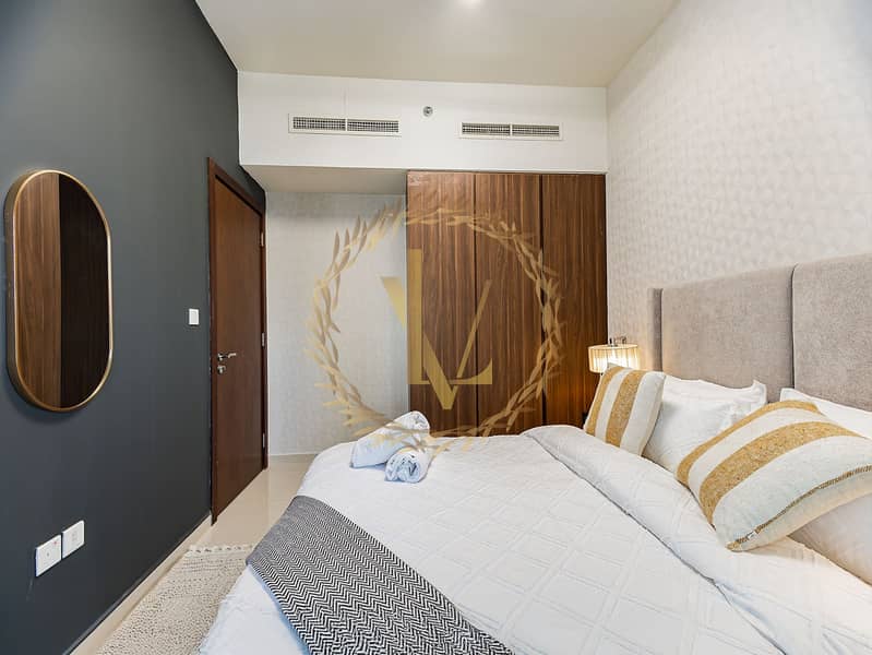 Lake View 1 BR in Damac Reva Residences - 5 min walk to Dubai Mal