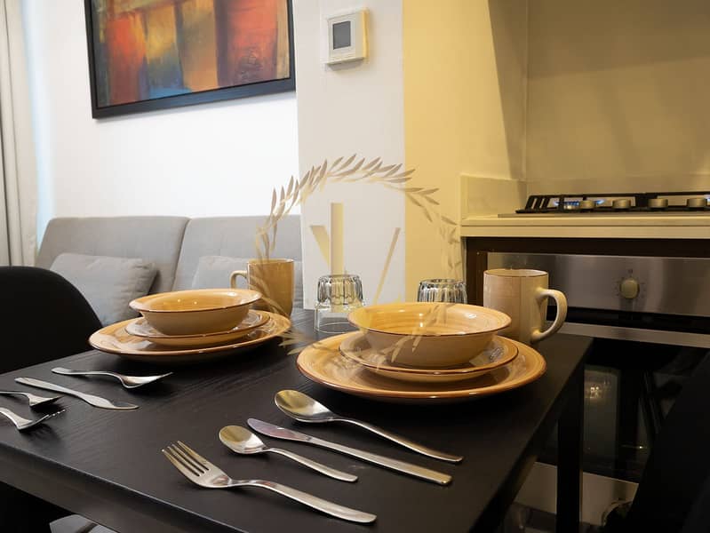 Lake View 1 BR in Damac Reva Residences - 5 min walk to Dubai Mal - Image 8