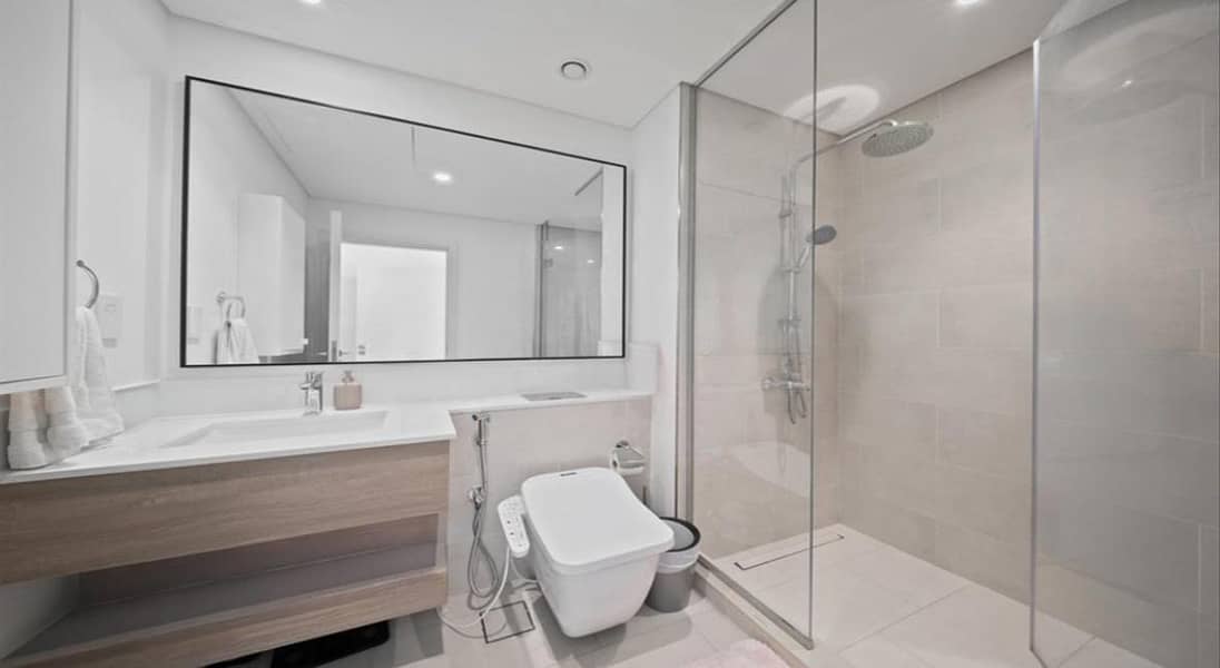 Fully Furnished | Renovated & Extended | Prime Location - Image 10