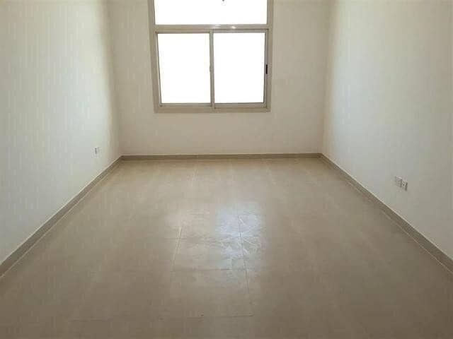1 Bed Room with Huge balcony & Semi Closed Kitchen