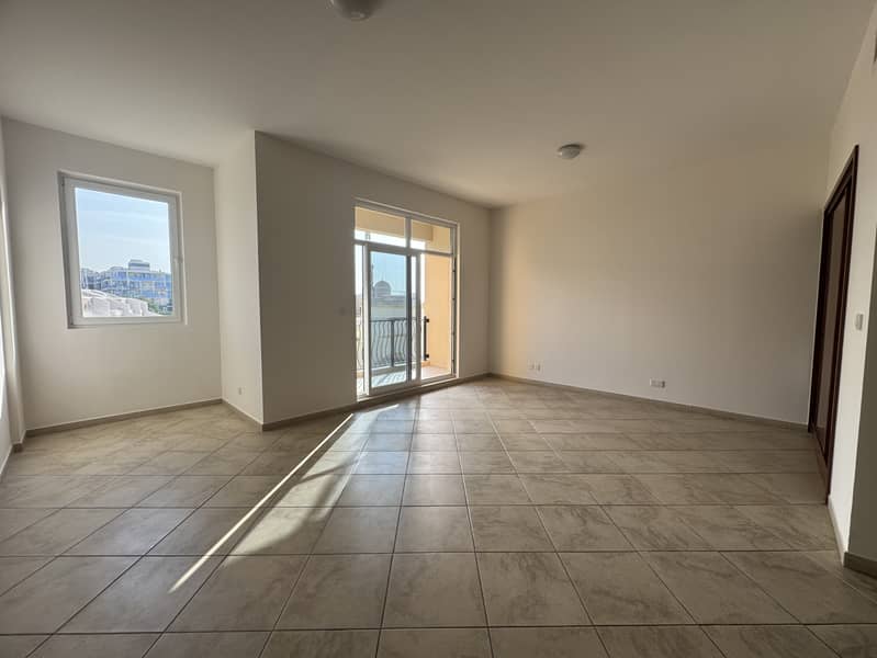 Vacant Spacious Studio | AED 60,000 | 2 Cheques