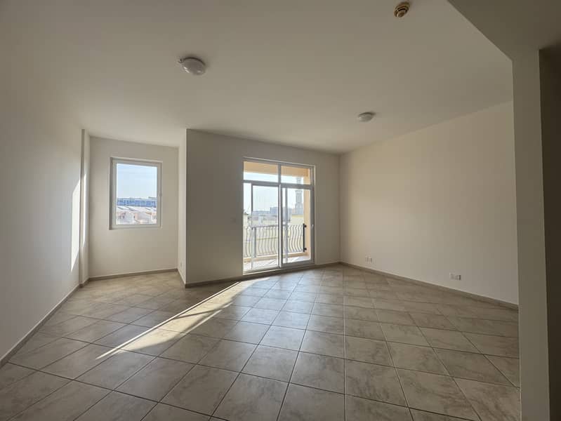 Vacant Spacious Studio | AED 60,000 | 2 Cheques - Image 6