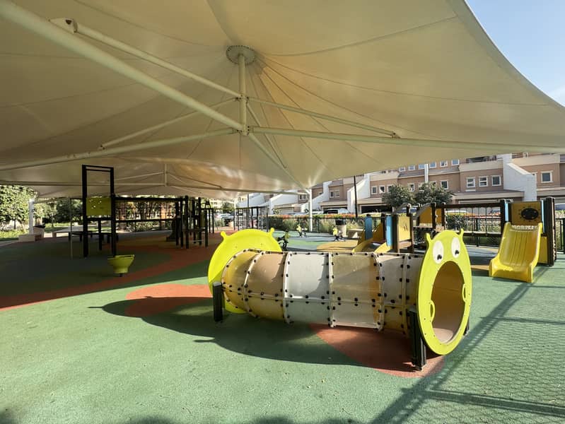 Vacant Spacious Studio | AED 60,000 | 2 Cheques - Image 16