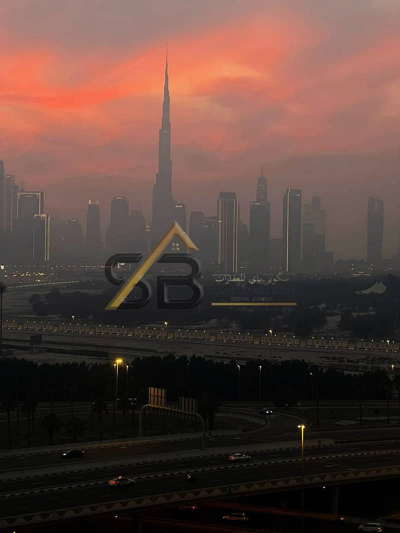 Fully Furnished | Skyline Views | Flexible Cheques