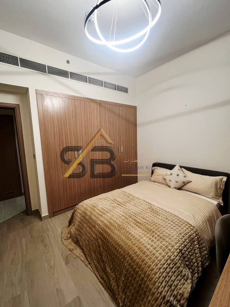 Fully Furnished | Skyline Views | Flexible Cheques