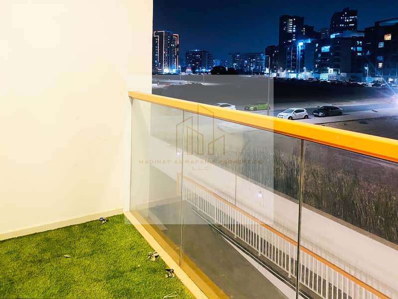 Corner Unit| Biggest Layout| Near School|Furnished