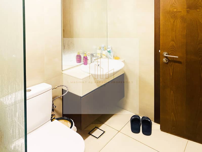 Corner Unit| Biggest Layout| Near School|Furnished - Image 14