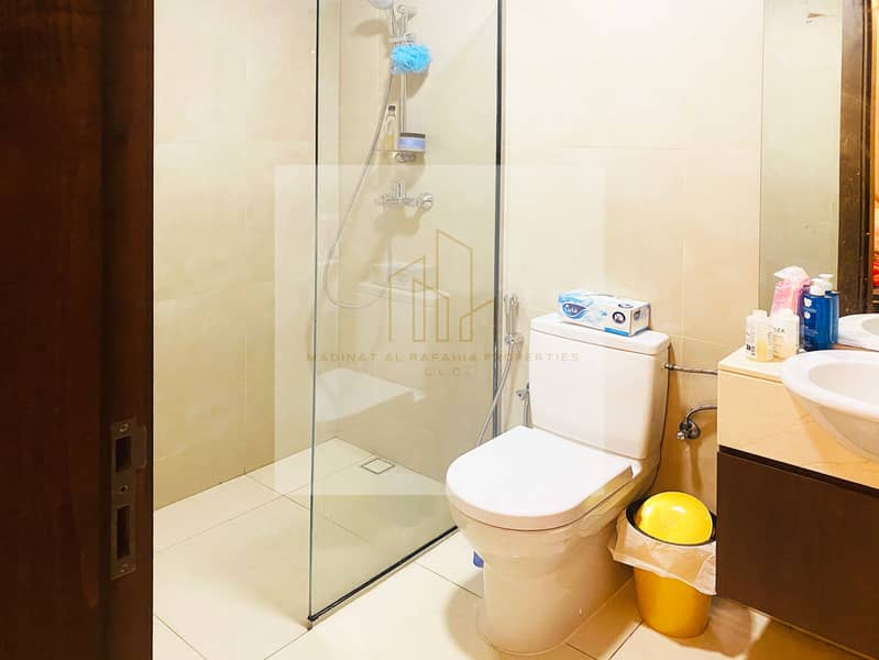 Corner Unit| Biggest Layout| Near School|Furnished - Image 22