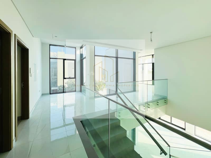 Biggest Plot | Street Corner | Brand New | Vastu - Image 9