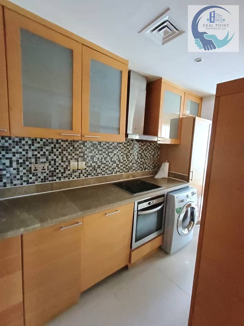 In Business Bay || Fully Furnished || 1 Minute from Marasi Marine Station || 5 Minutes from Bay Avenue Mall || Onsite Retail & Cafe - Image 7