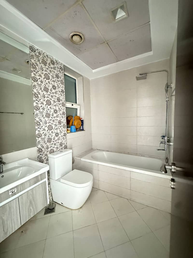 Brand new apartment | Amazing location | Ready To Move - Image 12
