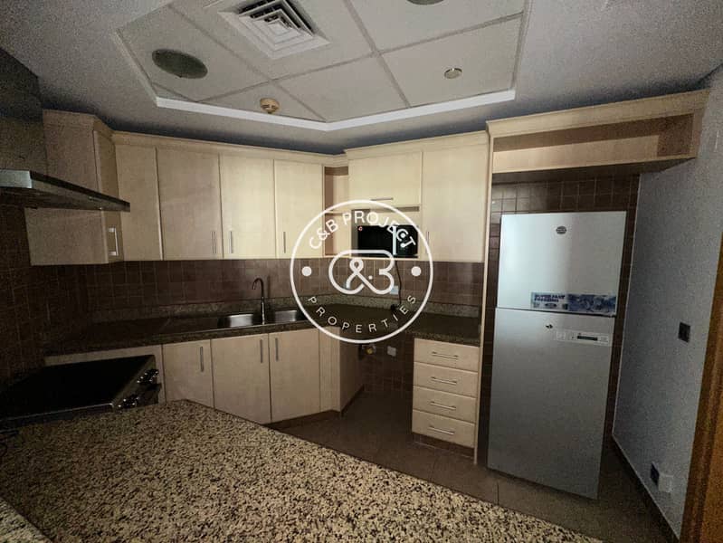 Unfurnished or Semi Furnished | Full Sea view - Image 10