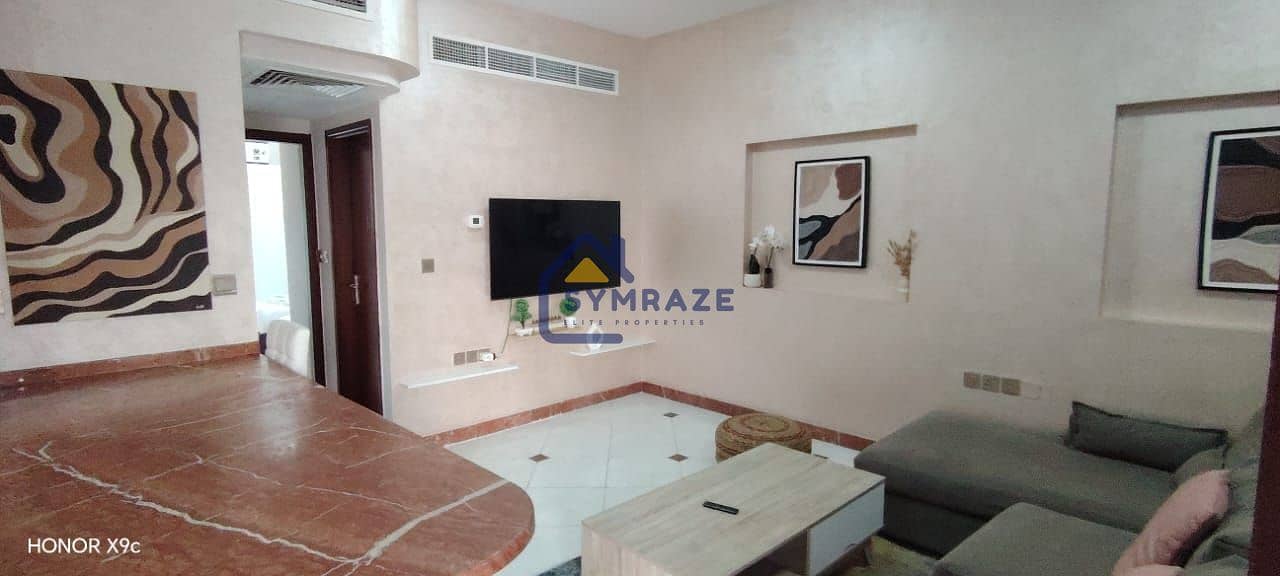WELL MAINTAINED FULLY FURNISHED 2BHK VACANT