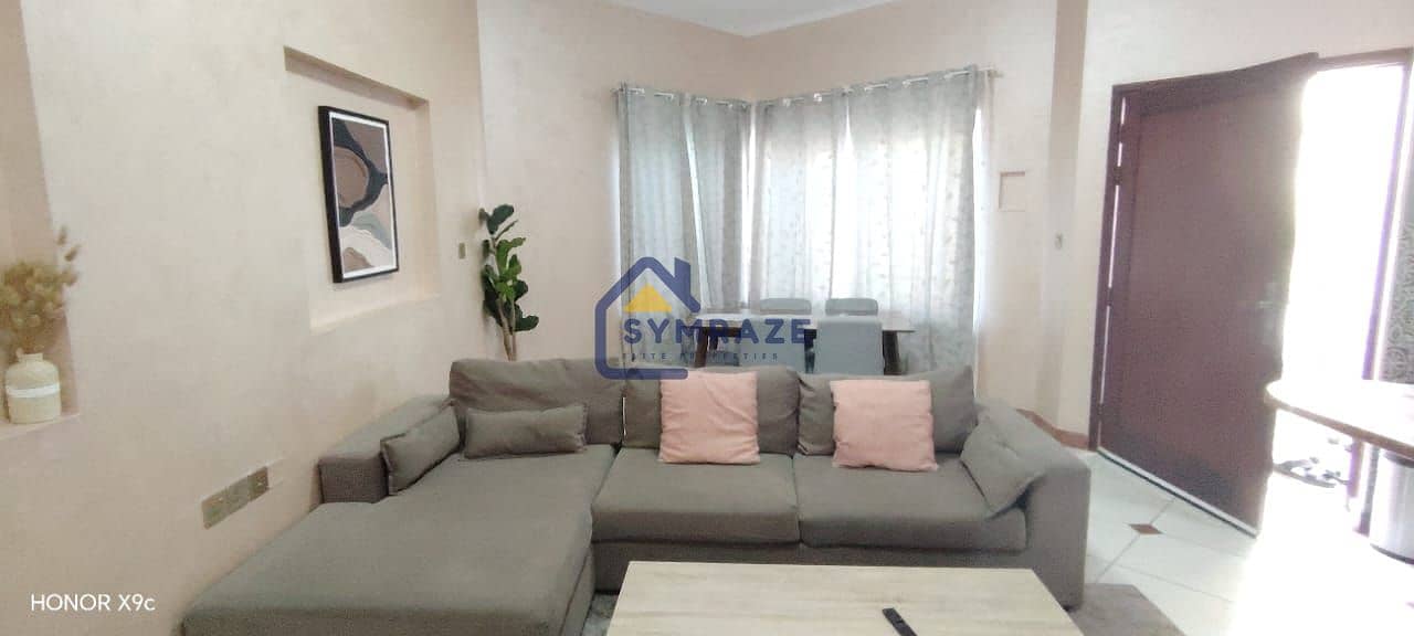WELL MAINTAINED FULLY FURNISHED 2BHK VACANT