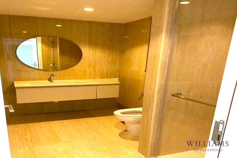 PRIME TIP VILLA| PRIVATE BEACH | BURJ AL ARAB VIEW - Image 11