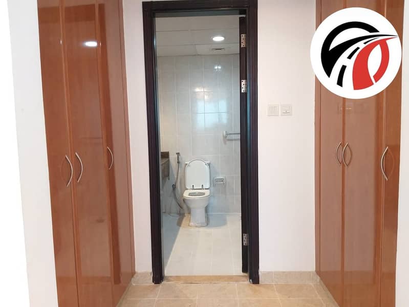 3BHK Available For Rent Very Easy Access To Metro - Image 8