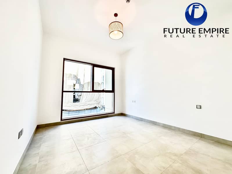 LUXURY NEW 2 BR | FITTED KITCHEN | PARK | POOL | GYM - Image 11