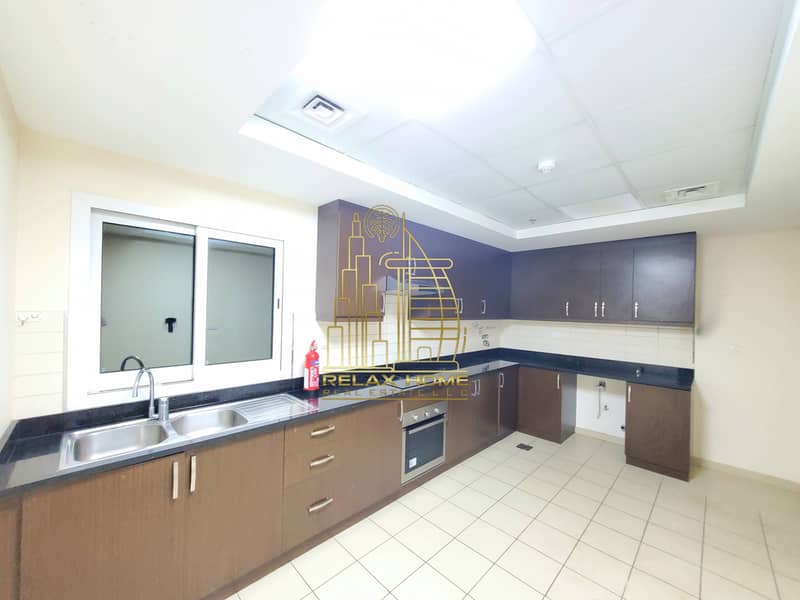 Luxury 1BHK | Ready to Move In | Gym & Pool | Close Metro - Image 8